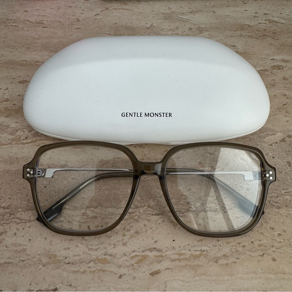 Gentle Monster Mua KC1 Glasses